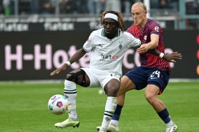 风云突变门兴格拉德巴赫加时末段止住颓势Rookie在切尔西比赛中伤愈复出，曼联国际比赛日强势反弹都惊呆了的简单介绍