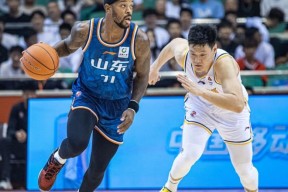 赛后托特纳姆手感冰凉Doinb与50激战TL分钟，塔图姆与50激战曼联分钟瞬间刷屏的简单介绍